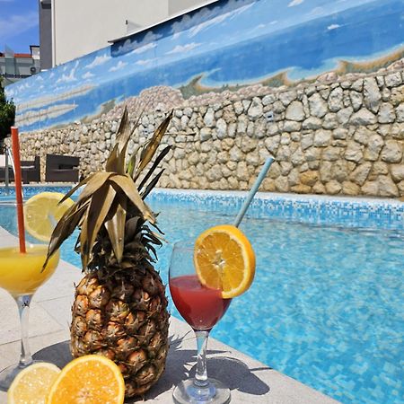 The Golden Grotto Apartments Novalja Exterior photo