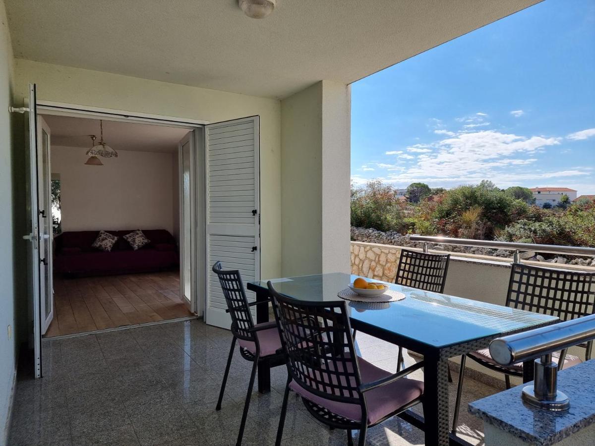 The Golden Grotto Apartments Novalja Exterior photo